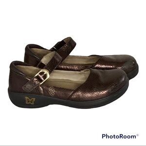 Alegria by PG Lite Leather Metallic Sz 7 1/2 (38)